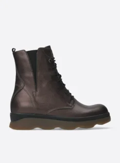 Akita HV - brons leer