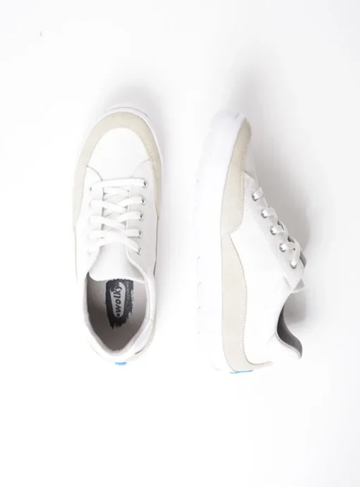 Babati - ijswit canvas/suede