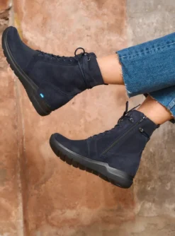 Bluff - blauw suede