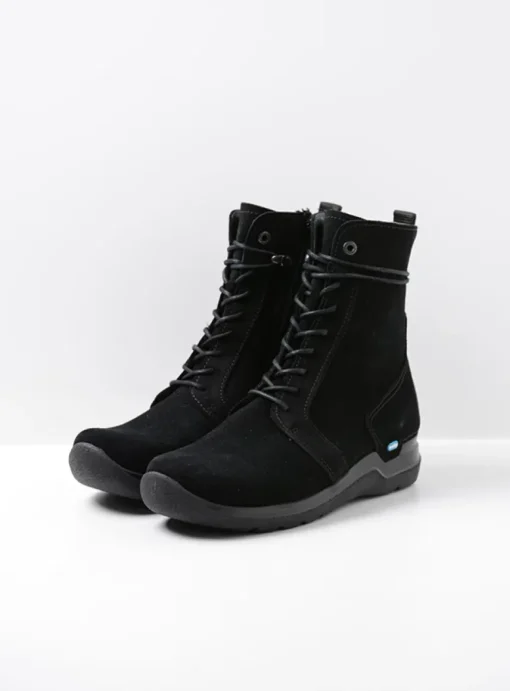 Bluff - zwart suede
