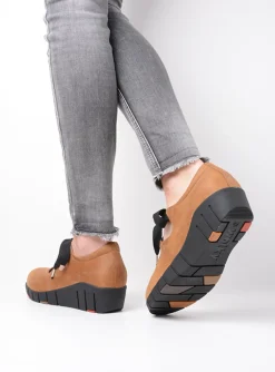 Boston - camel nubuck