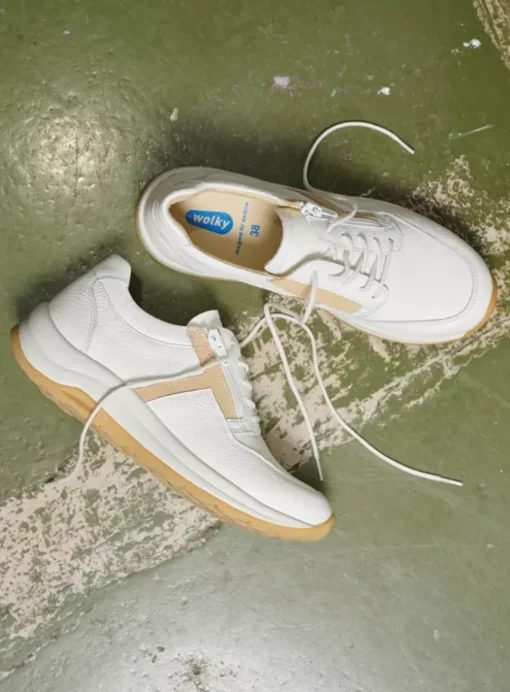 Comrie - wit/beige leer