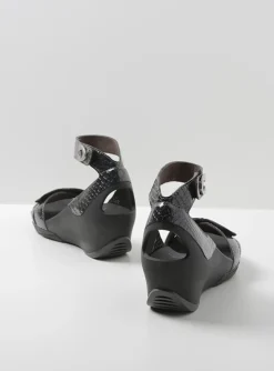 Era - antraciet crocolook lakleer