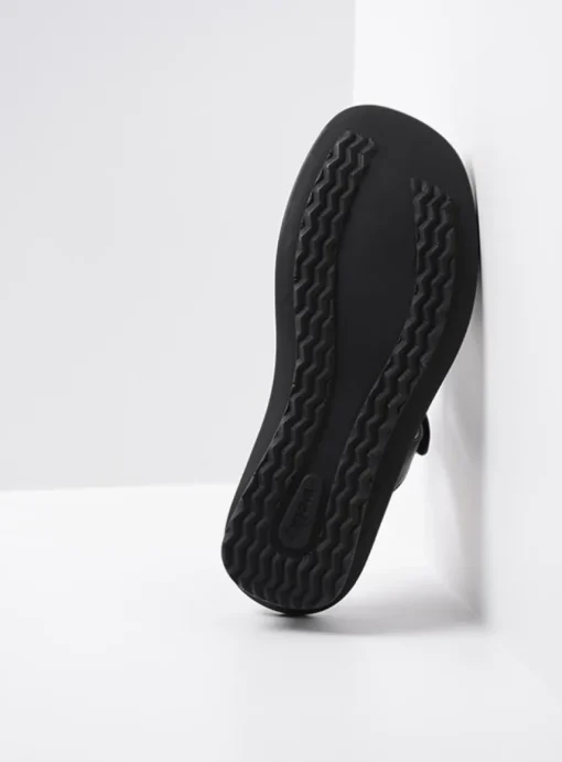 Isa - antraciet croco lakleer