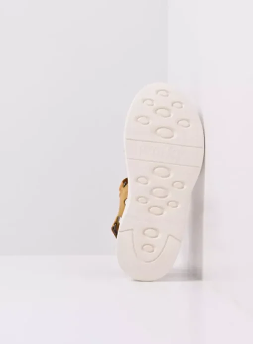 Miku - amber nubuck
