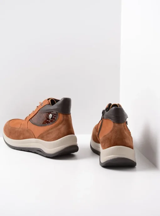 Scone WR - cognac combi leer