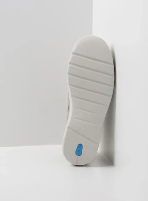Truth HV - lichtgrijs nubuck