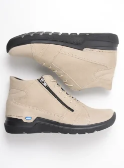 Why - safari nubuck